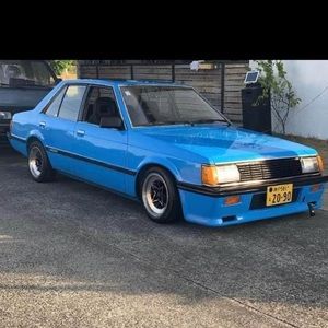 Meet your Posher, Aris